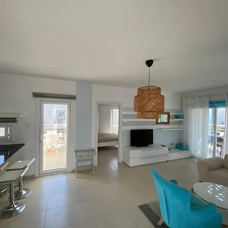 Penthouse - Caesar Beach Apartment